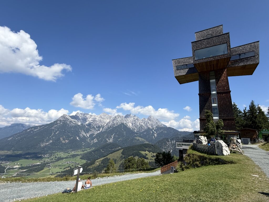 Jakobskreuz Buchensteinwand