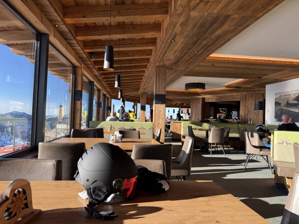 SB Restaurant Kammerkör Steinplatte