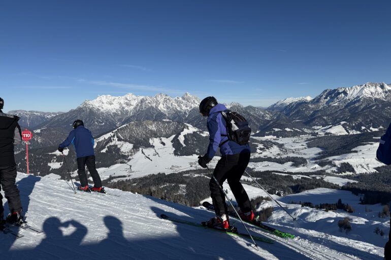 Abfahrt-Ski Piste in Fieberbrunn